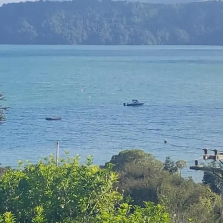 Perfect Small Bay Peaceful Beach. Great Fishing Boating Oysters Ohingaroa Exterior photo